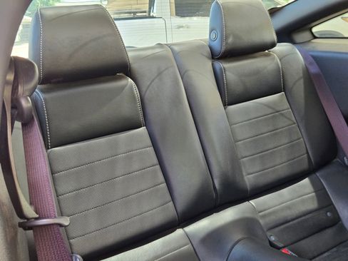 Used 2014 Ford Mustang Premium RWD image 23