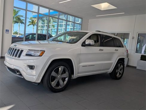 Used 2015 Jeep Grand Cherokee Overland image 3