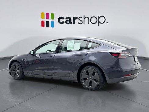 Used 2023 Tesla Model 3 Standard Range RWD image 3