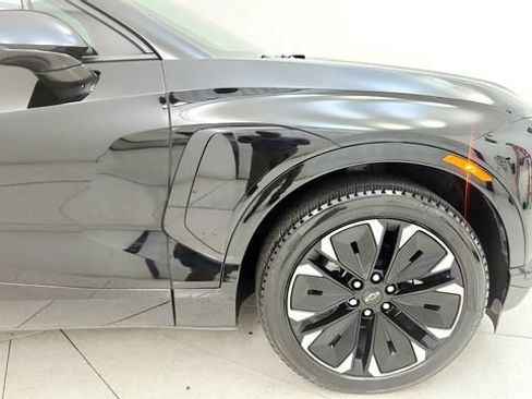 Used 2024 Chevrolet Blazer EV RS RWD image 21