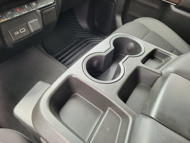 Used 2021 Chevrolet Silverado 1500 LT AWD/4WD image 28