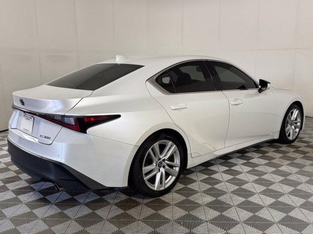 Used 2023 Lexus IS 300 w/ Comfort Package RWD image 8