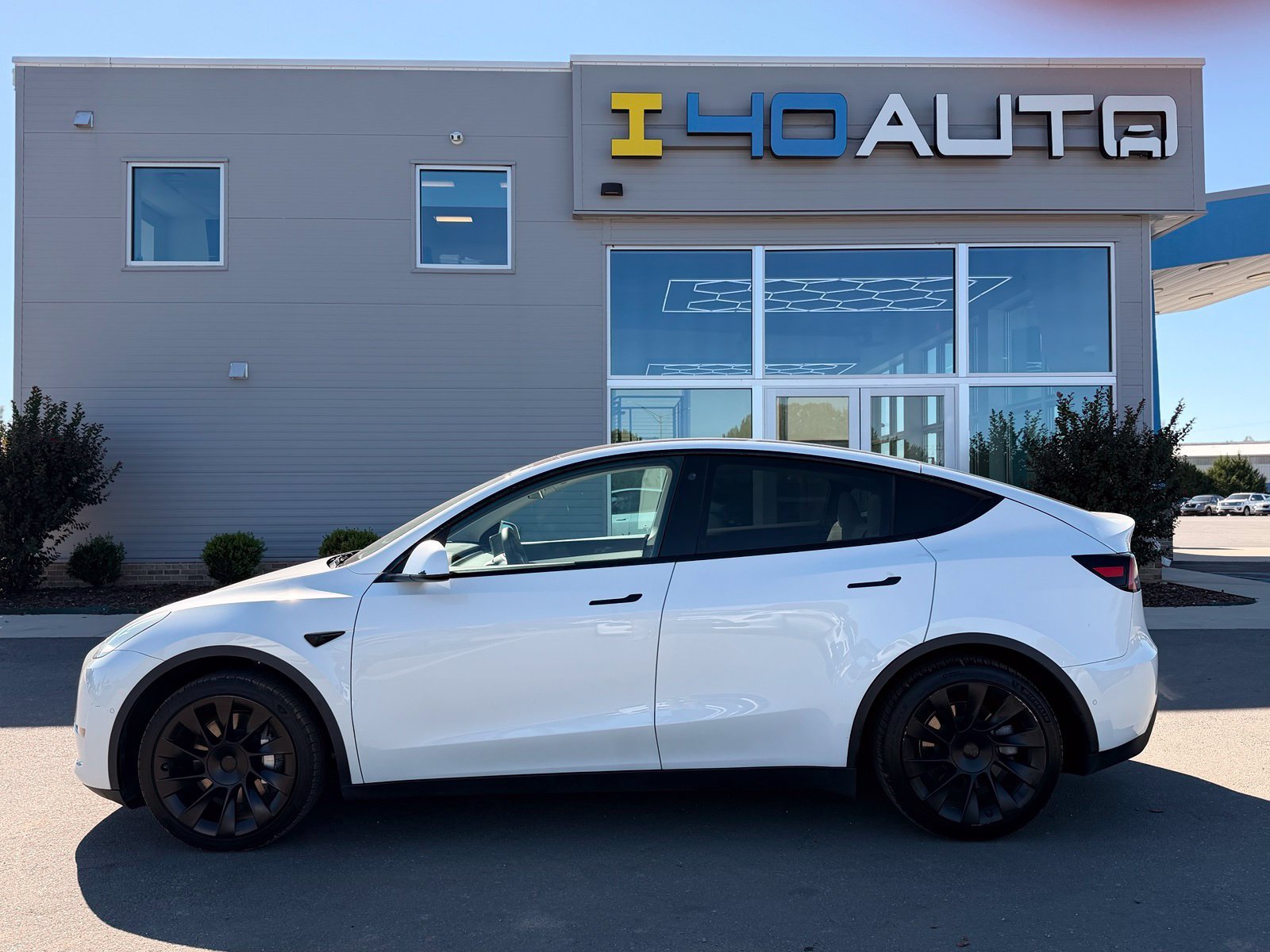 Used 2021 Tesla Model Y Long Range AWD/4WD image 8