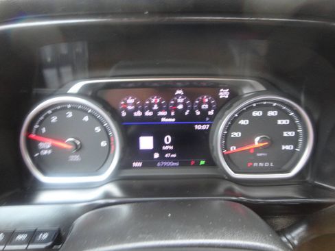 Used 2021 Chevrolet Silverado 1500 LTZ w/ LTZ Premium Package AWD/4WD image 14