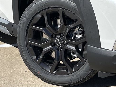 New 2025 Honda Pilot Touring image 10