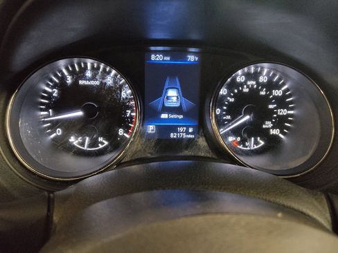 Used 2019 Nissan Rogue S AWD/4WD image 23
