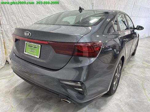Used 2019 Kia Forte LXS FWD image 8