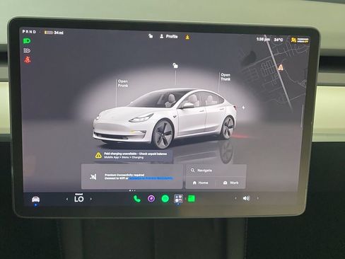 Used 2022 Tesla Model 3 Standard Range RWD image 18