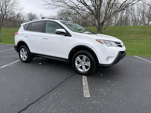 Used 2014 Toyota RAV4 XLE image 1