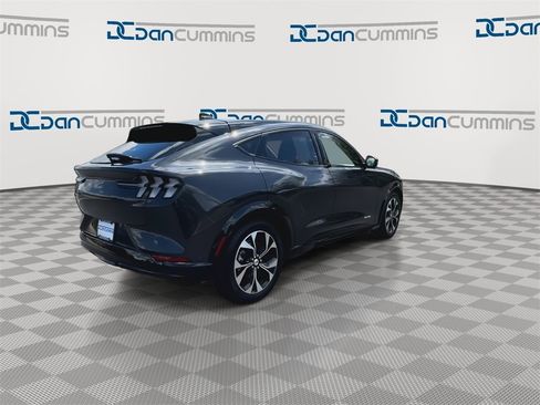 Used 2021 Ford Mustang Mach-E Premium image 8