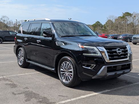 Used 2024 Nissan Armada SL w/ Cargo Package image 11