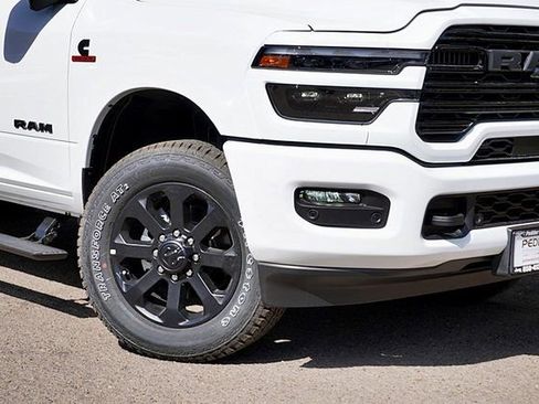 New 2026 RAM 3500 Laramie AWD/4WD image 4