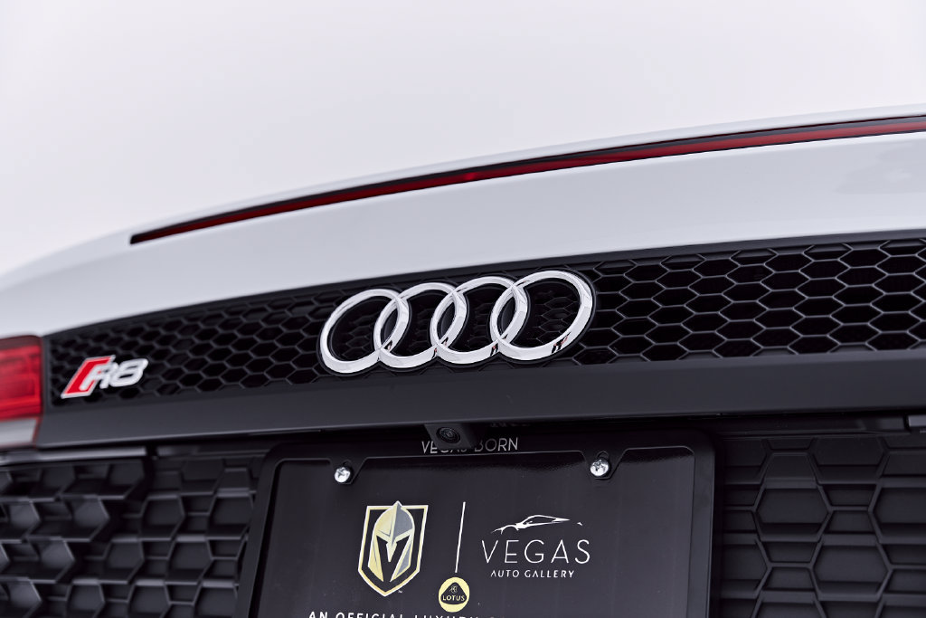 Used 2022 Audi R8 V10 performance w/ Carbon Exterior Package RWD image 37