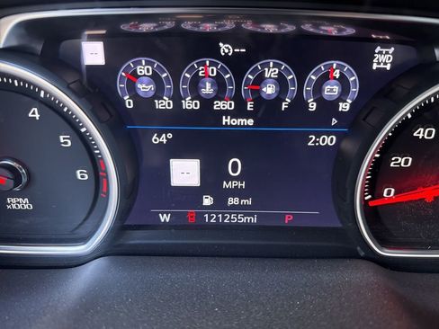 Used 2021 Chevrolet Suburban Z71 w/ Z71 Off-Road Package image 14