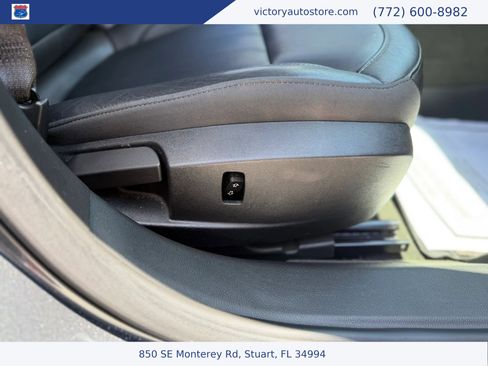 Used 2017 Buick Regal Sport Touring FWD image 38