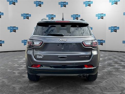 Used 2022 Jeep Compass Limited w/ Elite Group image 5