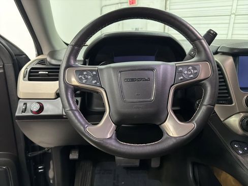 Used 2016 GMC Yukon Denali w/ Open Road Package image 16