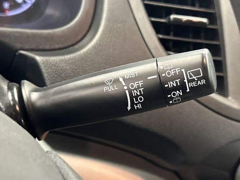 Used 2014 Honda CR-V LX image 33