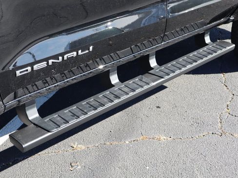 New 2026 GMC Canyon Denali w/ LPO, Denali Black Edition image 8