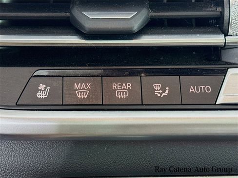 Certified 2023 BMW X6 M50i w/ Executive Package image 21