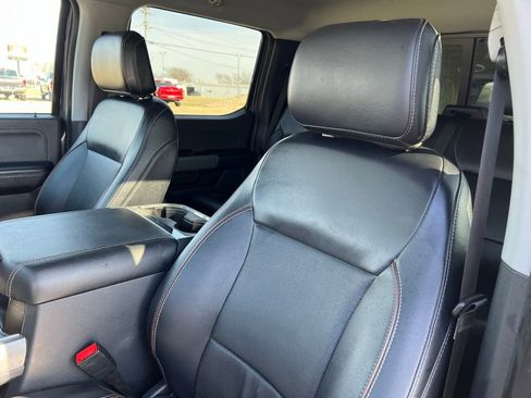 Used 2023 Ford F250 Lariat w/ Chrome Package image 29