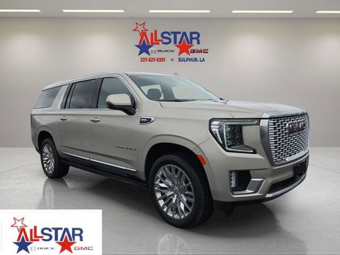 Used 2023 GMC Yukon XL Denali w/ LPO, Floor Liner Package image 1