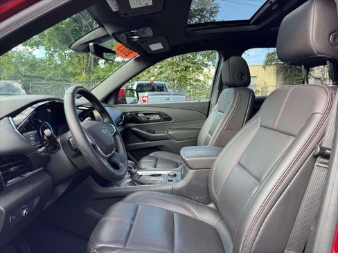Used 2023 Chevrolet Traverse RS AWD/4WD image 16