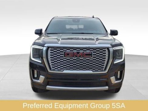 Used 2024 GMC Yukon XL Denali image 2