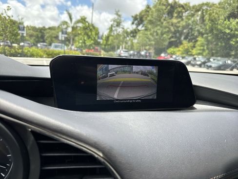 Used 2024 MAZDA MAZDA3 s FWD image 49