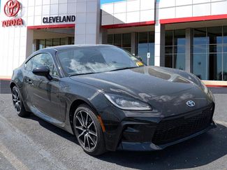 Used 2025 Toyota GR86 w/ ALL Weather Mat Package (TMS) video 2