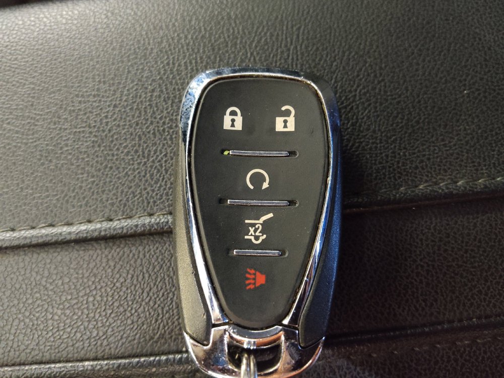 Used 2020 Chevrolet Blazer LT FWD image 32