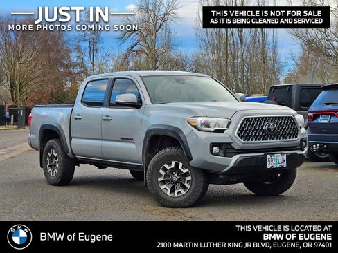 Used 2019 Toyota Tacoma TRD Off-Road image 1