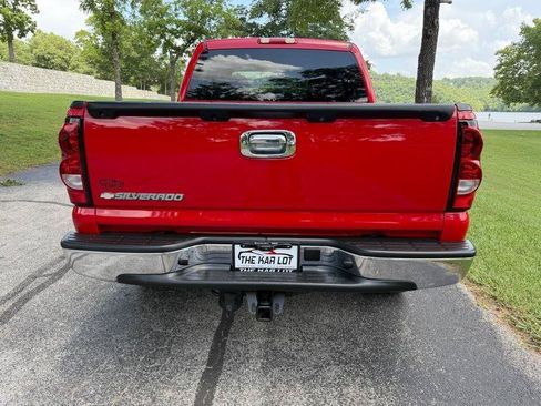 Used 2006 Chevrolet Silverado 1500 LT w/ Onstar Plus Package AWD/4WD image 6