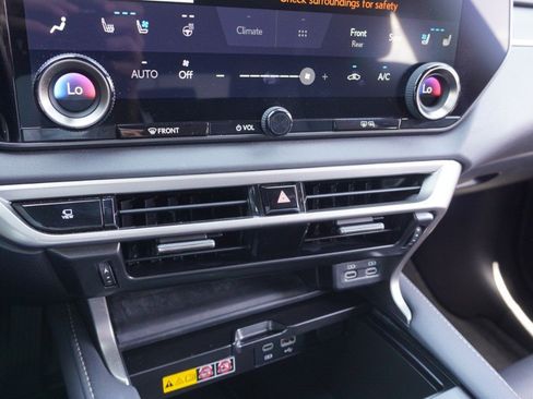 Certified 2024 Lexus RX 350 Premium w/ Convenience Package FWD image 18