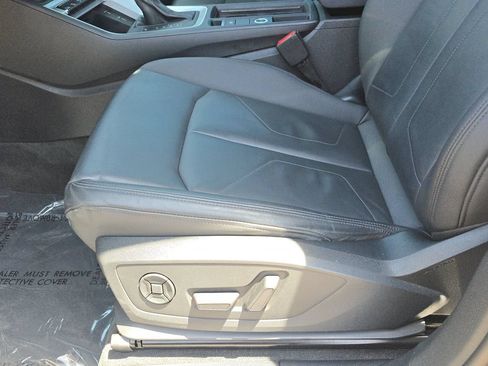 Used 2021 Audi Q3 2.0T Premium w/ Convenience Package AWD/4WD image 20