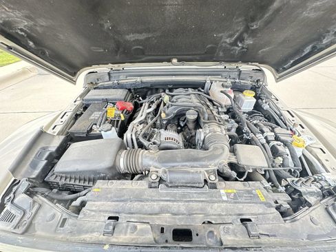 Used 2022 Jeep Gladiator Rubicon w/ LED Lighting Group AWD/4WD image 20