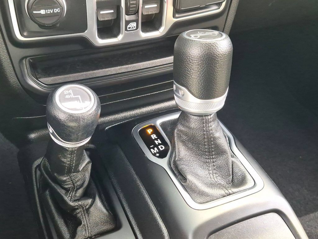 Used 2020 Jeep Wrangler Unlimited Sport S AWD/4WD image 14