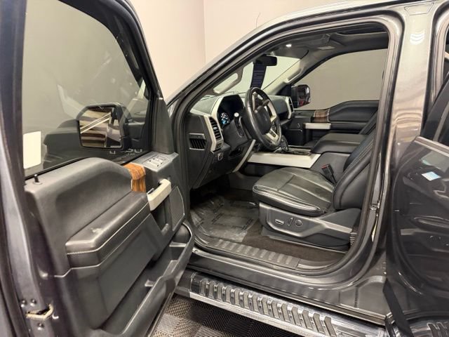 Used 2018 Ford F150 Lariat w/ Equipment Group 502A Luxury AWD/4WD image 14