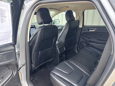 Certified 2024 Ford Edge Titanium AWD/4WD image 29