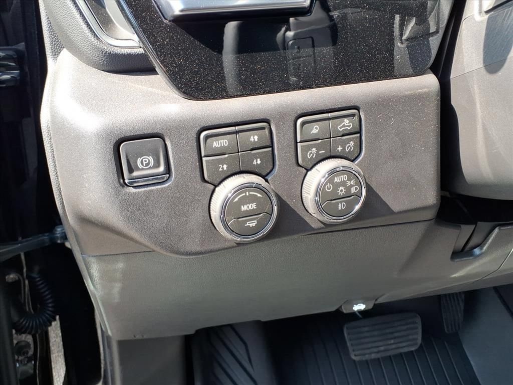 New 2026 Chevrolet Silverado 1500 RST w/ Safety Package AWD/4WD image 15