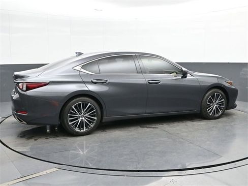 Certified 2022 Lexus ES 350 w/ Premium Package image 8