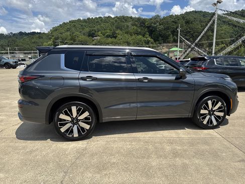 Used 2026 Mitsubishi Outlander SEL AWD/4WD image 8
