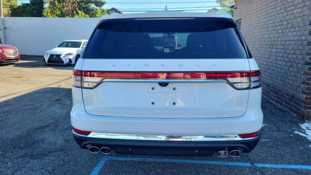 Used 2021 Lincoln Aviator Reserve w/ Equipment Group 201A AWD/4WD image 8