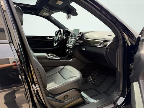 Used 2018 Mercedes-Benz GLE 43 AMG 4MATIC image 35