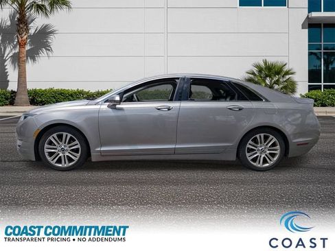Used 2016 Lincoln MKZ AWD w/ Equipment Group 200A Select image 3