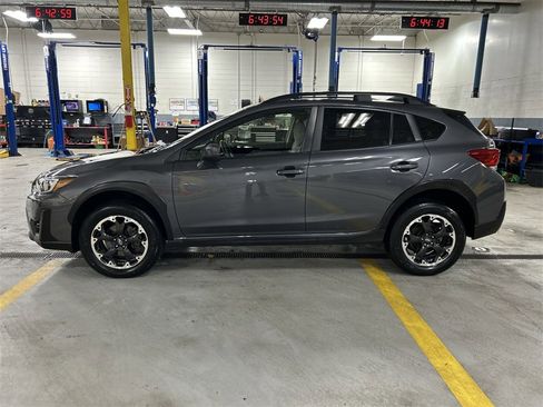 Certified 2023 Subaru Crosstrek 2.0i Premium image 5