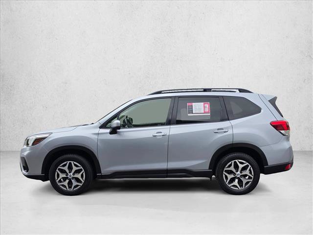 Used 2021 Subaru Forester Premium AWD/4WD image 2