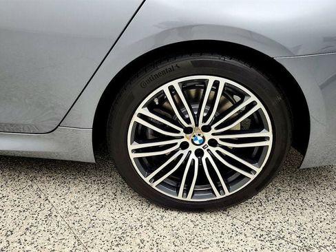Used 2020 BMW 540i xDrive w/ M Sport Package AWD/4WD image 9
