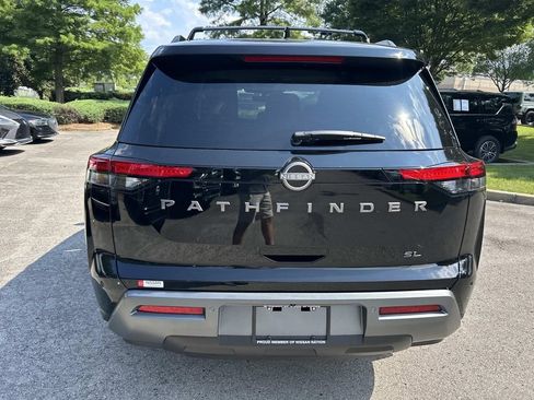 New 2026 Nissan Pathfinder SL FWD image 6