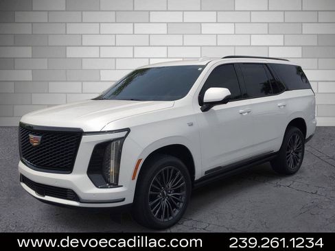 Certified 2025 Cadillac Escalade Sport Platinum AWD/4WD image 1